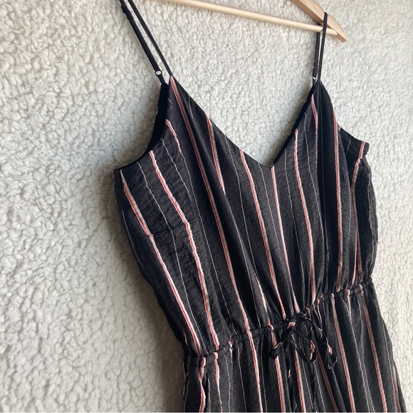 Vince Camuto Women's spaghetti strap black wide leg striped jumpsuit, Sz M - Picture 6 of 17